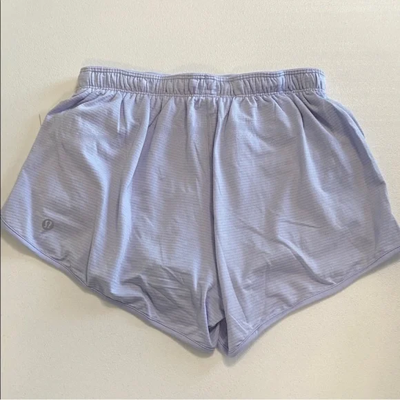NWT Lululemon Swiftly Mid-rise Short 3" - Picture 3 of 8